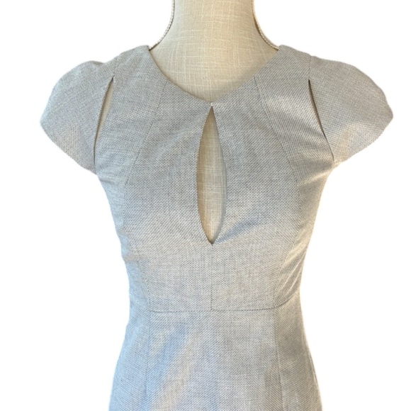 BLACK HALO Sheath Dress - Eddie Cap Sleeve - Size 2 - Picture 2 of 14